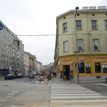 Hotel Stalehner Wina Bagian luar foto