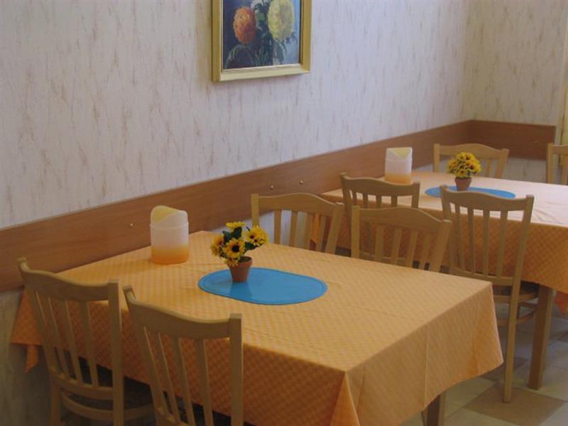 Hotel Stalehner Wina Bagian luar foto