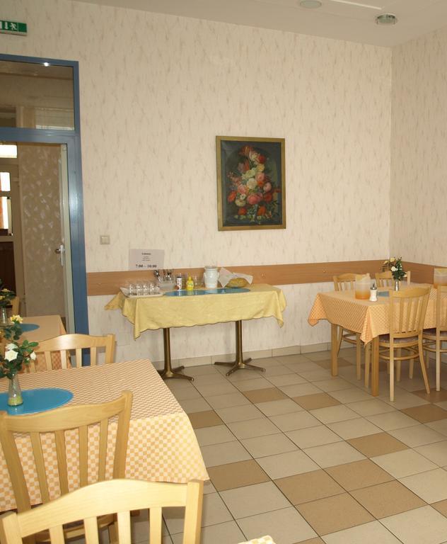 Hotel Stalehner Wina Bagian luar foto